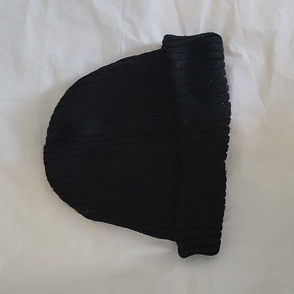Men's Toque, Black, no tag fits all. - Picture 2 of 2